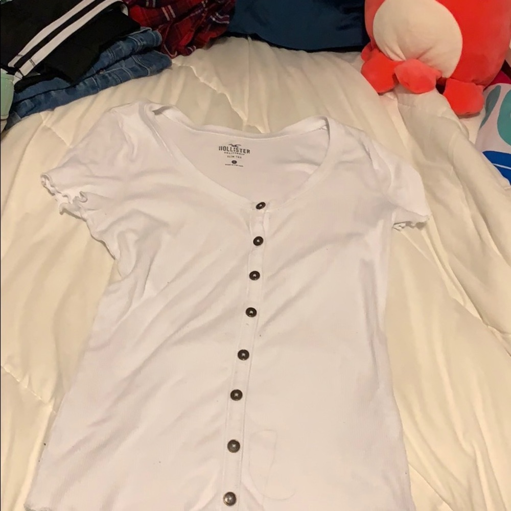 Hollister T-shirt with buttons down the middle